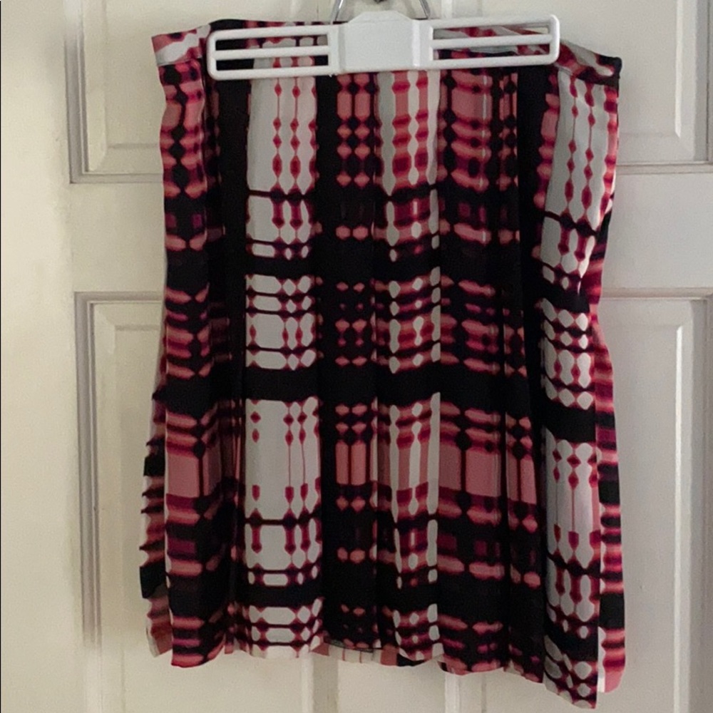 EUC Worthington Pleated Chiffon skirt size 12